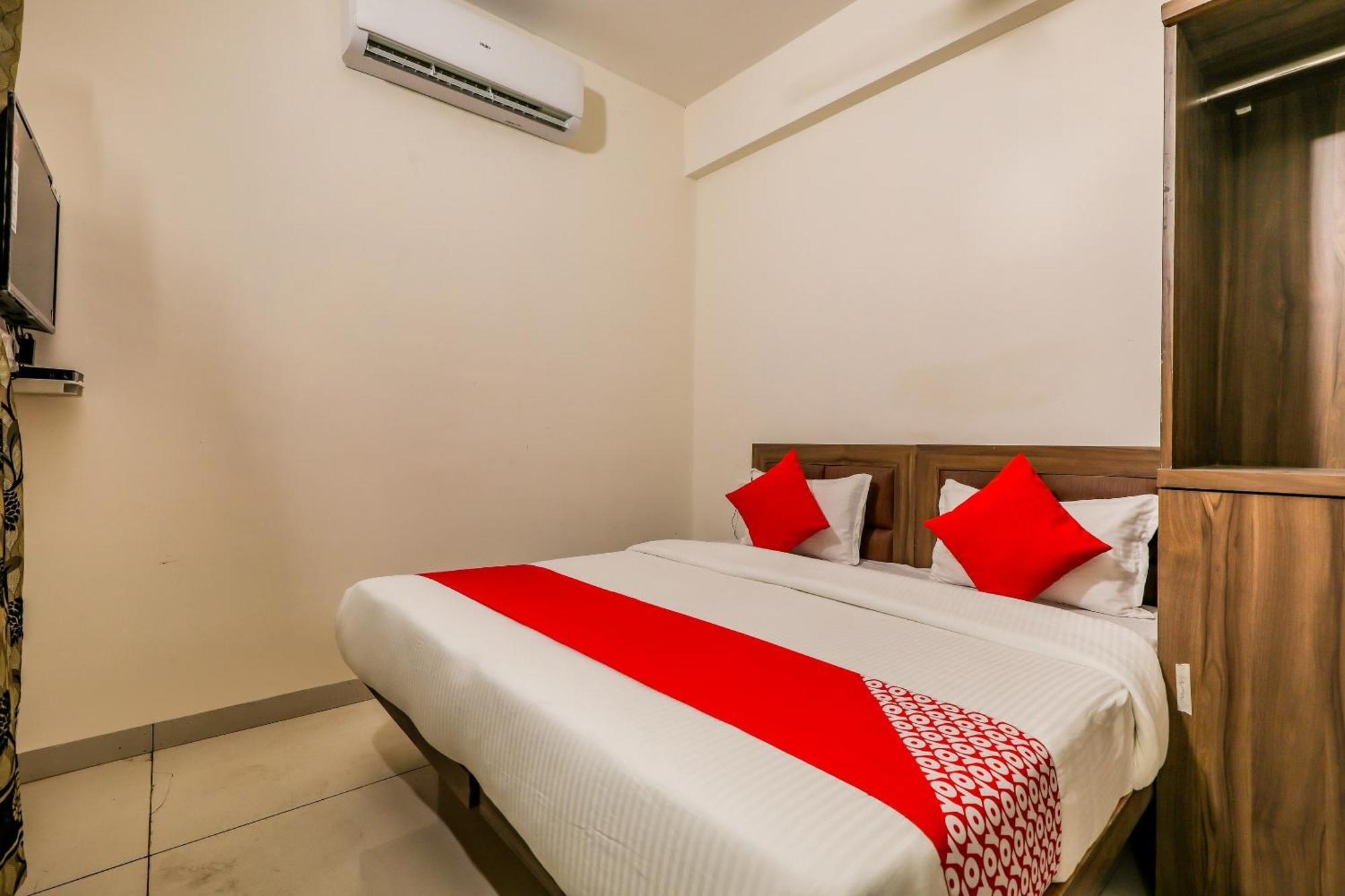 Hotel O Sugar Cube Samarda Kaliāsot المظهر الخارجي الصورة